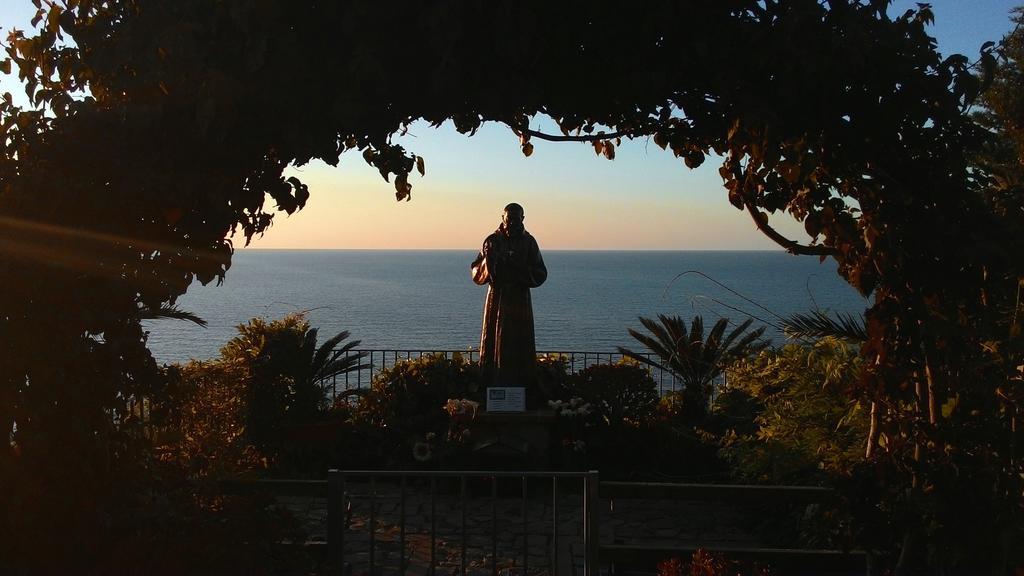 Framavi Villa Cefalù Rom bilde